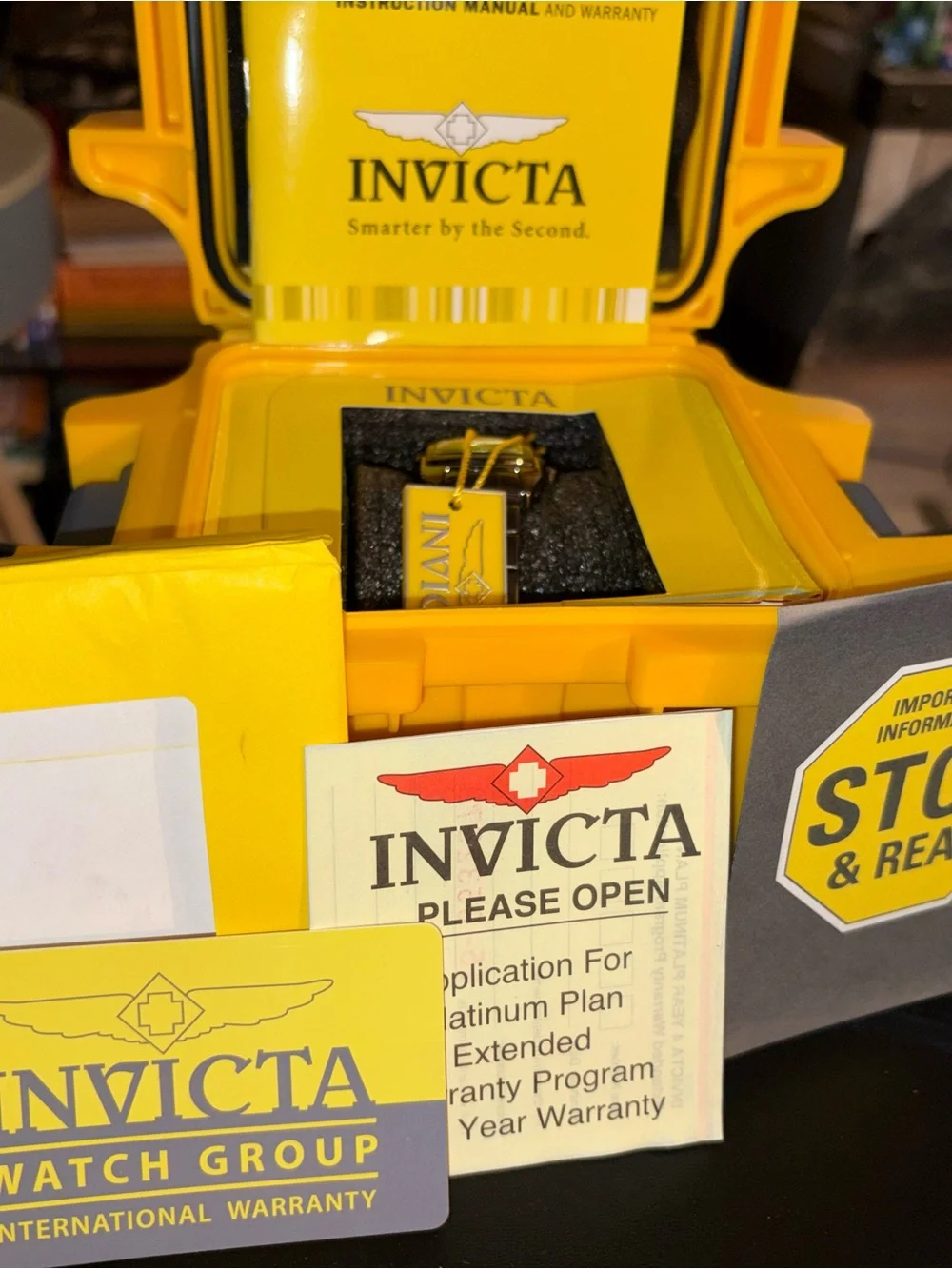 Invicta timepiece luminous
